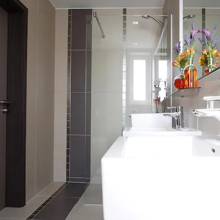 Myhotel Hotel 3*